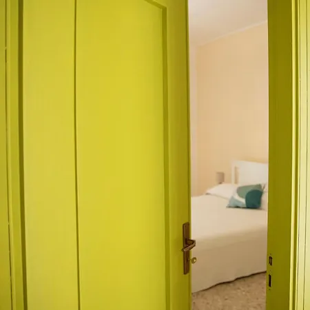 Green Rooms Гостевой дом *