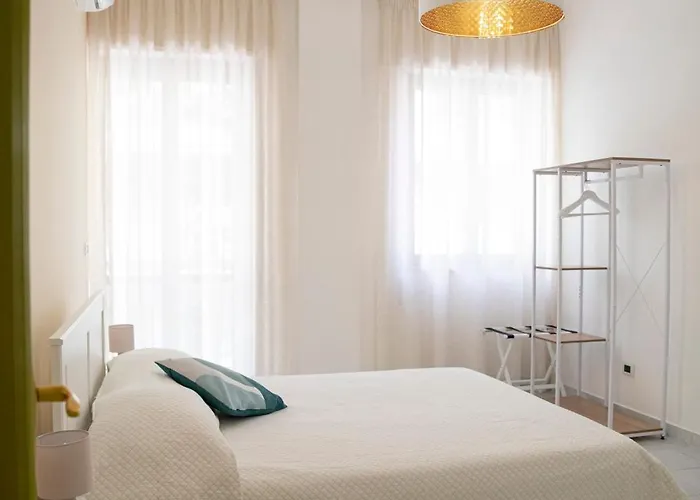 Green Rooms Guest house *