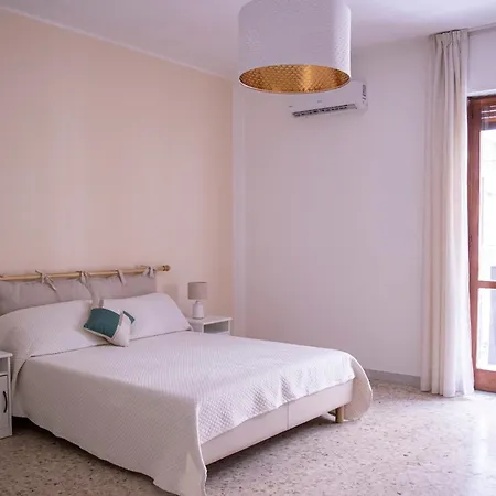 Green Rooms 게스트하우스 바리