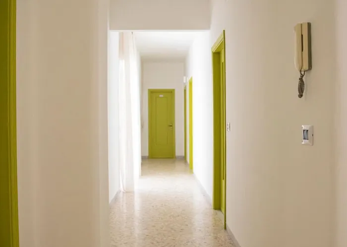 Green Rooms * Барі