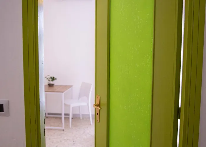 Green Rooms Барі